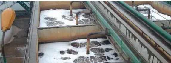 無錫田鑫化工分享曝氣池的泡沫顏色不同是怎么回事？